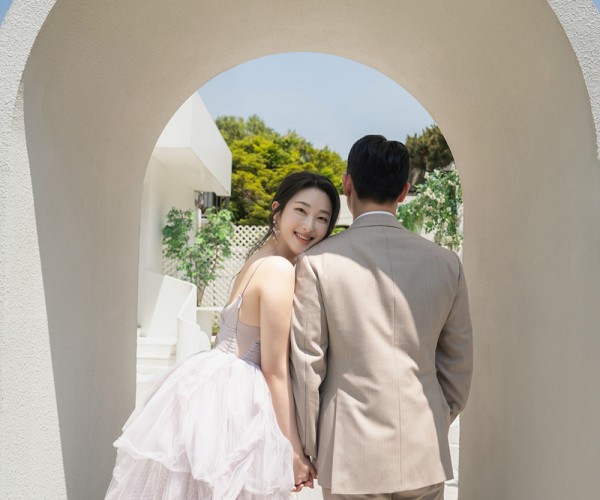 ボリュームドレス　前撮り　野外撮影